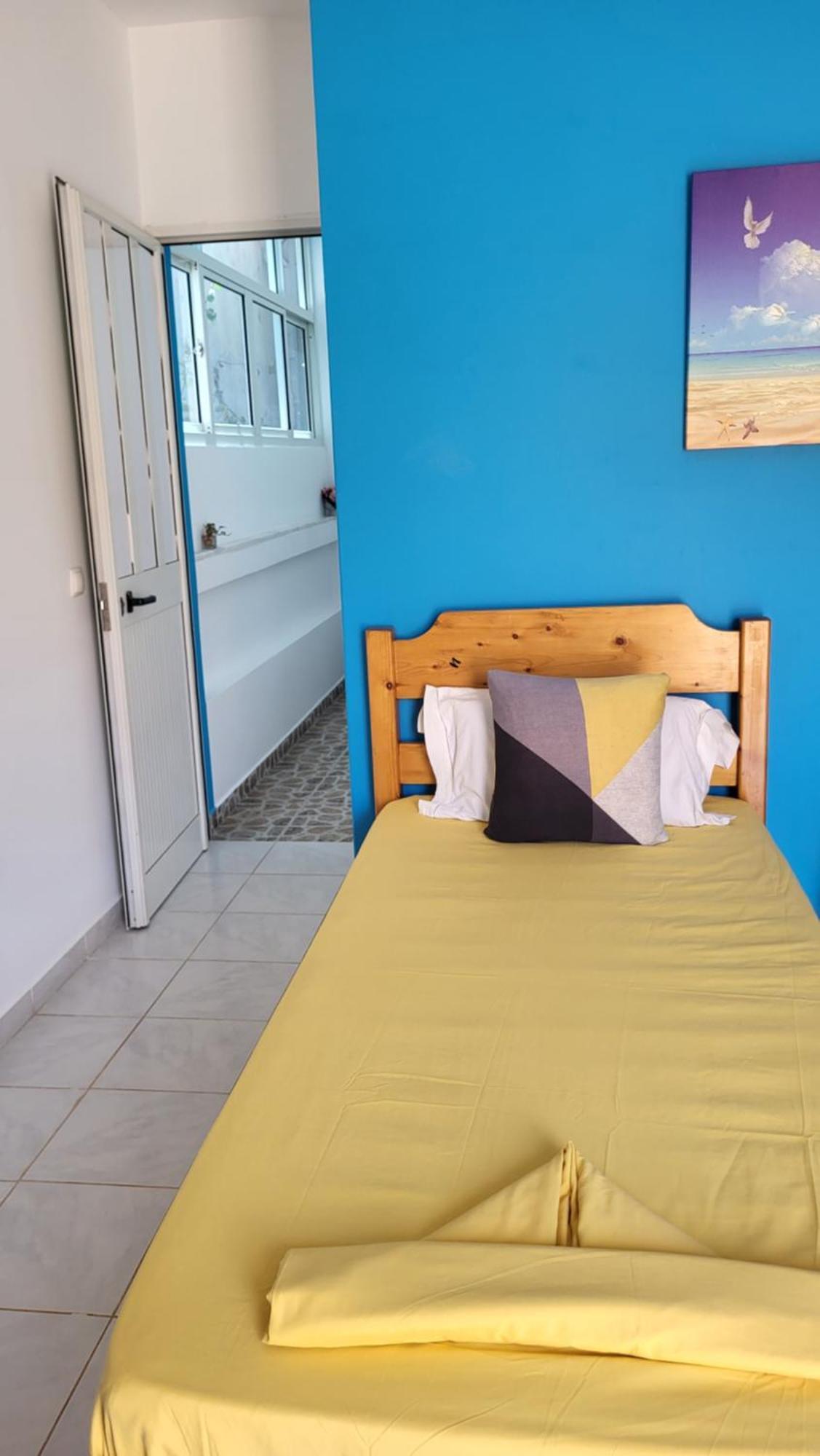 Suite Big Lanche Praia Baixo Εξωτερικό φωτογραφία