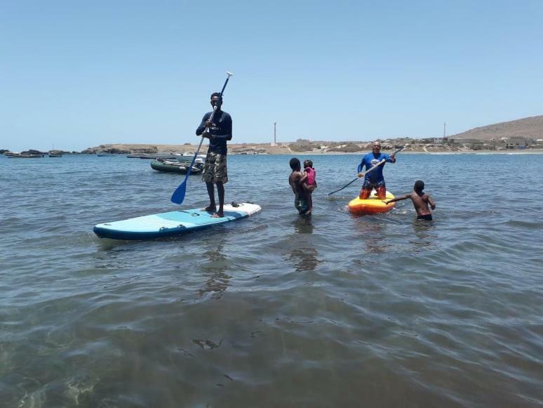 Suite Big Lanche Praia Baixo Εξωτερικό φωτογραφία